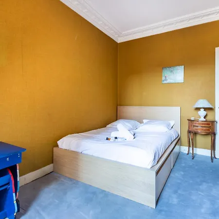 Apartman Le Laos - Tour Eiffel - Metro 6 Cambronne Párizs